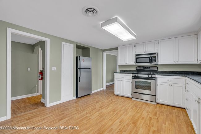 9A - 139 Brighton Ave, Condo with 3 bedrooms, 2 bathrooms and null parking in Long Branch NJ | Image 6