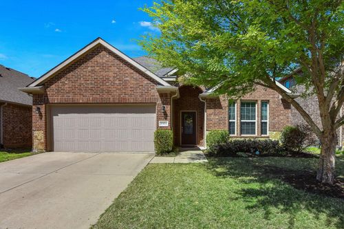 10404 Hidden Haven Dr, McKinney, TX, 75072-5648 | Card Image