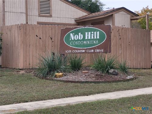 apt-19-1051 Country Club Dr, Seguin, TX, 78155-7130 | Card Image