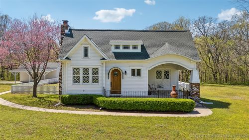 9592 N 52nd West Ave, Sperry, OK, 74073-4022 | Card Image