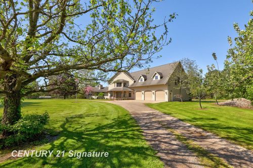 4285 N Iva Rd, Hemlock, MI, 48626-9608 | Card Image