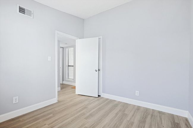 APT-11203 - 9607 Walnut St, Condo with 2 bedrooms, 1 bathrooms and null parking in Dallas TX | Image 25