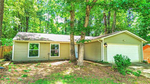 5285 Martins Crossing Rd, Stone Mountain, GA, 30088-1708 | Card Image