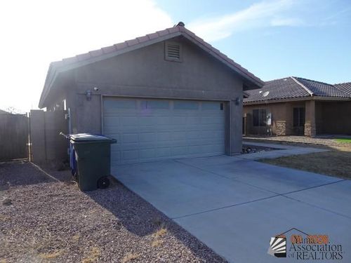 4564 S Jojoba Ave, Yuma, AZ, 85365-6370 | Card Image