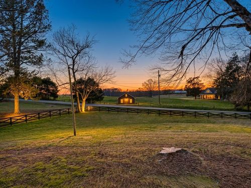 595 Kemp Rd, La Fayette, GA, 30728-5013 | Card Image