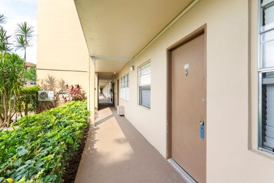 111A - 13550 Sw 6th Court, Condo with 2 bedrooms, 1 bathrooms and null parking in Pembroke Pines FL | Image 3