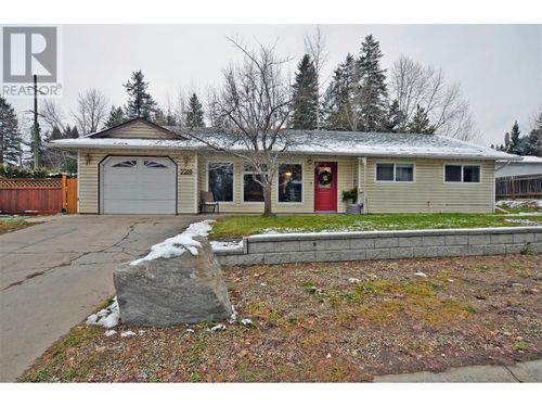 2200 Leblanc St, Lumby, BC, V0E2G5 | Card Image