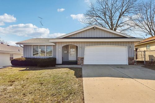 4815 70th Street, Kenosha, WI, 53142 | Card Image