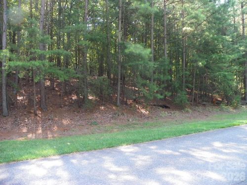 123-ph-8-344 Whisper Lake Dr, New London, NC, 28127-8107 | Card Image