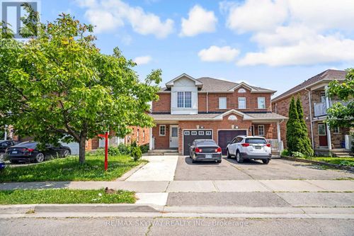 13 Ozner Court, Brampton (Fletcher's Meadow), ON, L6X4Y9 | Card Image