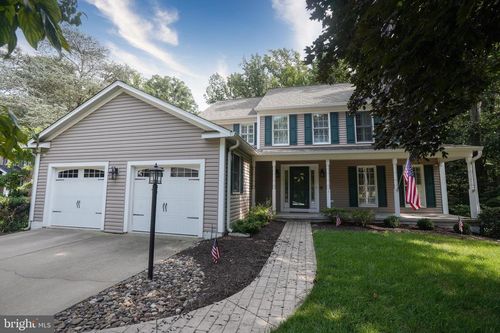 1 Basswood Ct, CATONSVILLE, MD, 21228-5870 | Card Image