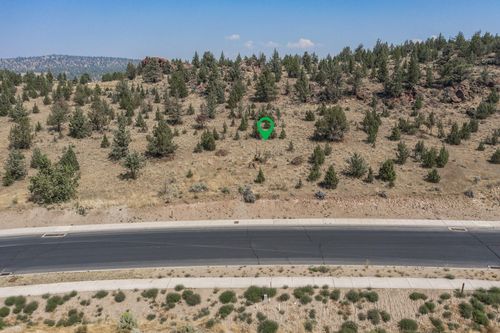 2377 Ne Compass Ct, Prineville, OR, 97754-1471 | Card Image