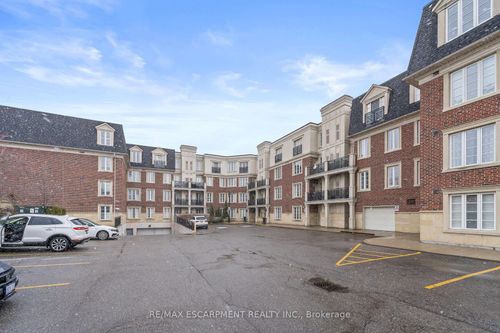 116-3351 Cawthra Rd, Mississauga, ON, L5A4N5 | Card Image