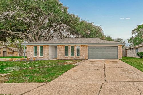 2330 Grind Stone Ln, Sugar Land, TX, 77498-1902 | Card Image