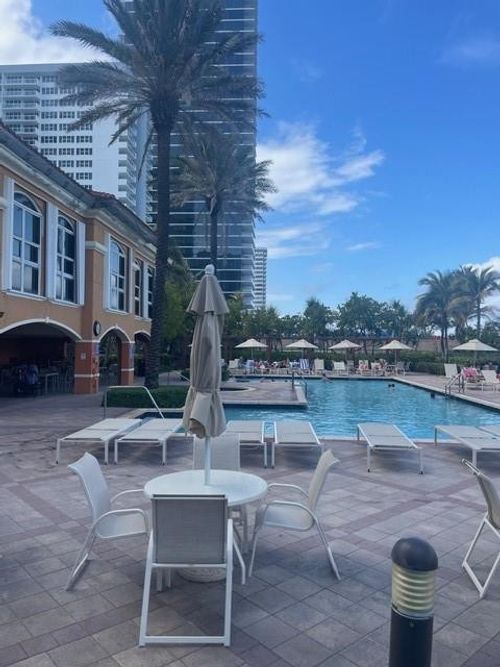 505-2080 S Ocean Dr, Hallandale Beach, FL, 33009-6677 | Card Image