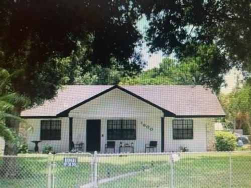 1600 N 44th St, Fort Pierce, FL, 34947-7011 | Card Image