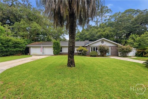 33 Romney Pl, Savannah, GA, 31406-7526 | Card Image