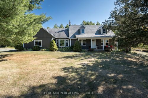 632 Love Rd, Yarker, ON, K0K3N0 | Card Image