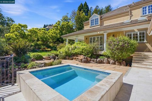 45 Merrill Cir N, Moraga, CA, 94556-2838 | Card Image