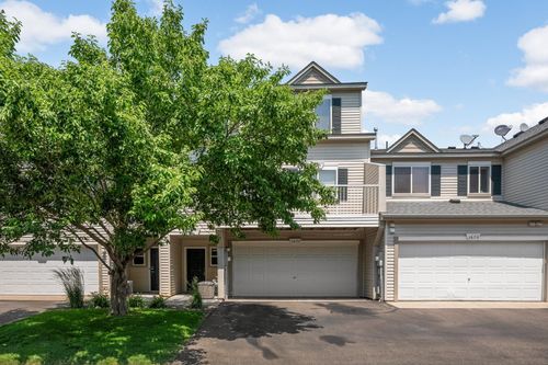 3672 Abercrombie Ln, Stillwater, MN, 55082-4194 | Card Image