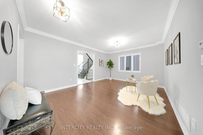16 Heathcliffe Dr, House other with 3 bedrooms, 3 bathrooms and 4 parking in Woodbridge ON | Image 9