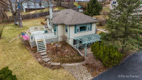 10 Woody Way, Oakwood Hills, IL, 60013-1133 | Card Image