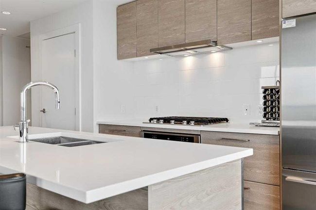 804 - 38 9 St Ne, Condo with 2 bedrooms, 2 bathrooms and 1 parking in Calgary AB | Image 7