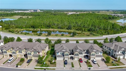 30073 Southwell Ln, WESLEY CHAPEL, FL, 33543-9539 | Card Image