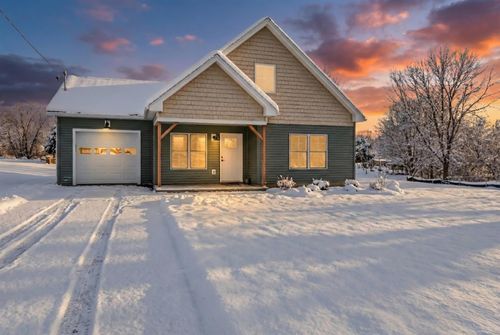 3-22 Upper Gilman St, Saint Albans, VT, 05478-1817 | Card Image