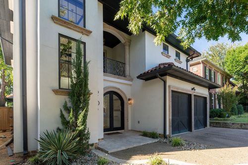 3705 W 5th Street, Fort Worth, TX, 76107 | Card Image