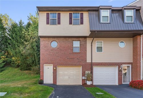 121 Pine Ct, Pittsburgh, PA, 15239-1954 | Card Image