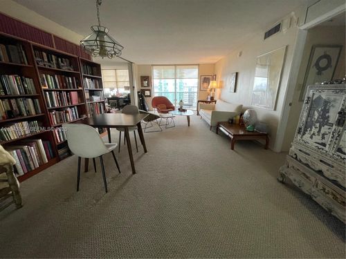 apt-1232-6039 Collins Ave, Miami Beach, FL, 33140-2275 | Card Image