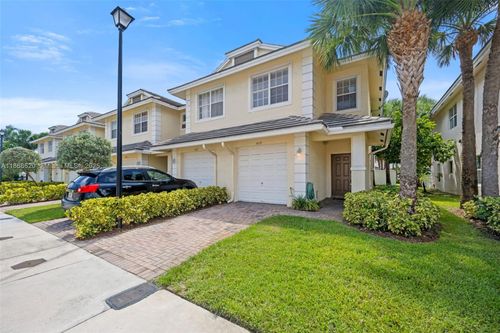 3019 Nw 30th Ave, Oakland Park, FL, 33311-8386 | Card Image