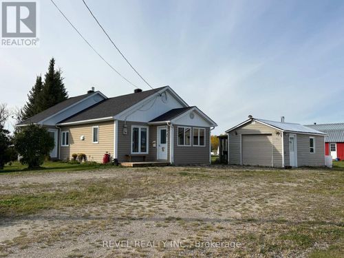 92 Concession 15, Val Rita Corners, Kapuskasing, ON, P0L2G0 | Card Image