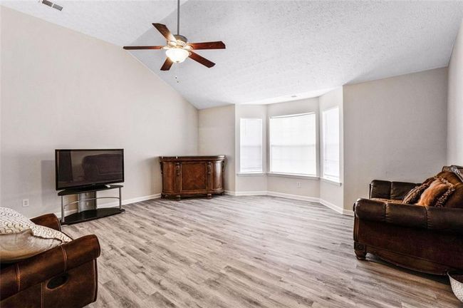 675 Michael Cir, House other with 3 bedrooms, 3 bathrooms and 4 parking in Monroe GA | Image 7