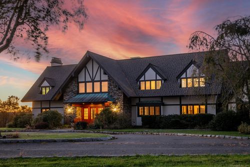 225 Old Sherman Hill Rd, Woodbury, CT, 06798-3911 | Card Image