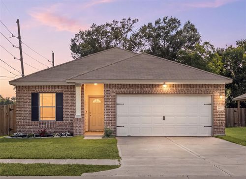 601 Burkett St, Dayton, TX, 77535-2007 | Card Image