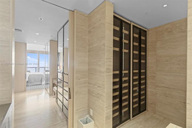 UNIT-1205 - 9703 Collins Ave, Condo with 1 bedrooms, 2 bathrooms and null parking in Bal Harbour FL | Image 20