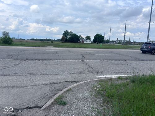 750 S Michigan St, Lapaz, IN, 46537 | Card Image