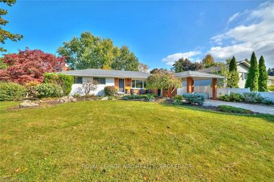 22 La Salle Dr, House other with 3 bedrooms, 2 bathrooms and 6 parking in Saint Catharines ON | Image 1