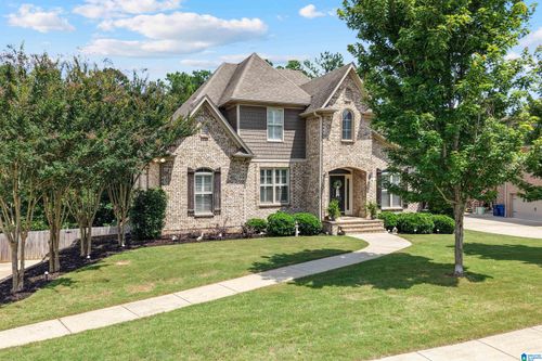 220 Sterling Gate Ln, ALABASTER, AL, 35007-3920 | Card Image