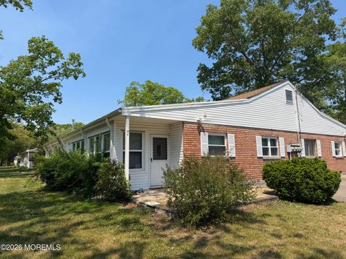 c-9 Willow St, Toms River, NJ, 08757 | Card Image
