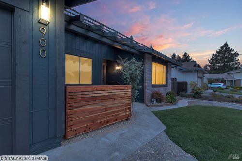900 Hudis Street, Rohnert Park, CA, 94928 | Card Image