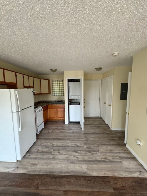 apt-3-4 Warwick St, New Haven, CT, 06513-4666 | Card Image
