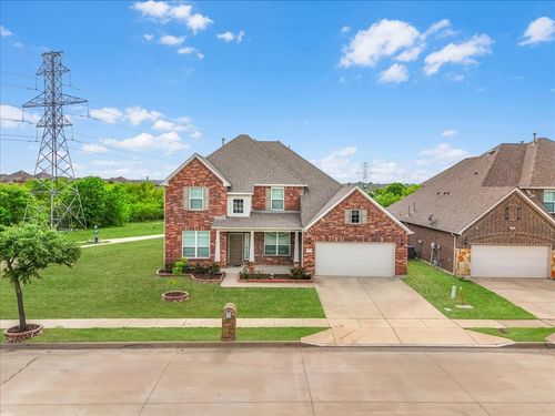 7521 Aubrac Way, Fort Worth, TX, 76131-1045 | Card Image