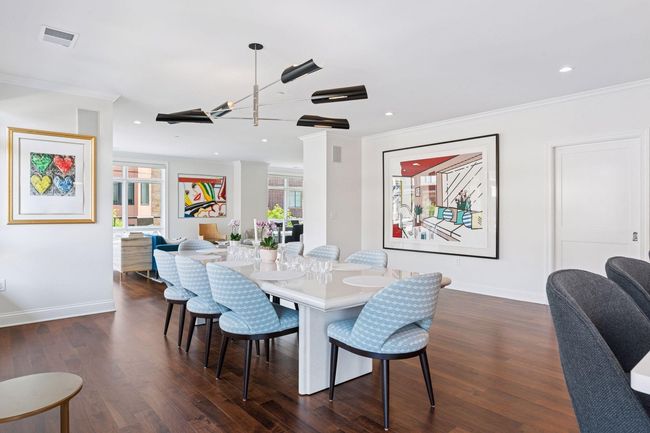 Ideal spaces for hosting a dinner party, gathering with friends, or relaxing at home | Image 7
