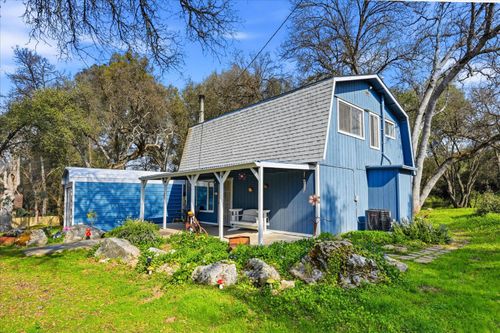 31325 Delaware Rd, Coarsegold, CA, 93614-9784 | Card Image