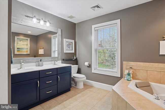 105 Shoen Rd, House other with 5 bedrooms, 4 bathrooms and null parking in Exton PA | Image 23