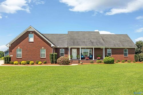17117 Blackburn Rd, Athens, AL, 35611-7531 | Card Image