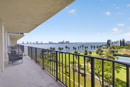 716-801 Lake Shore Dr, Lake Park, FL, 33403-2938 | Card Image